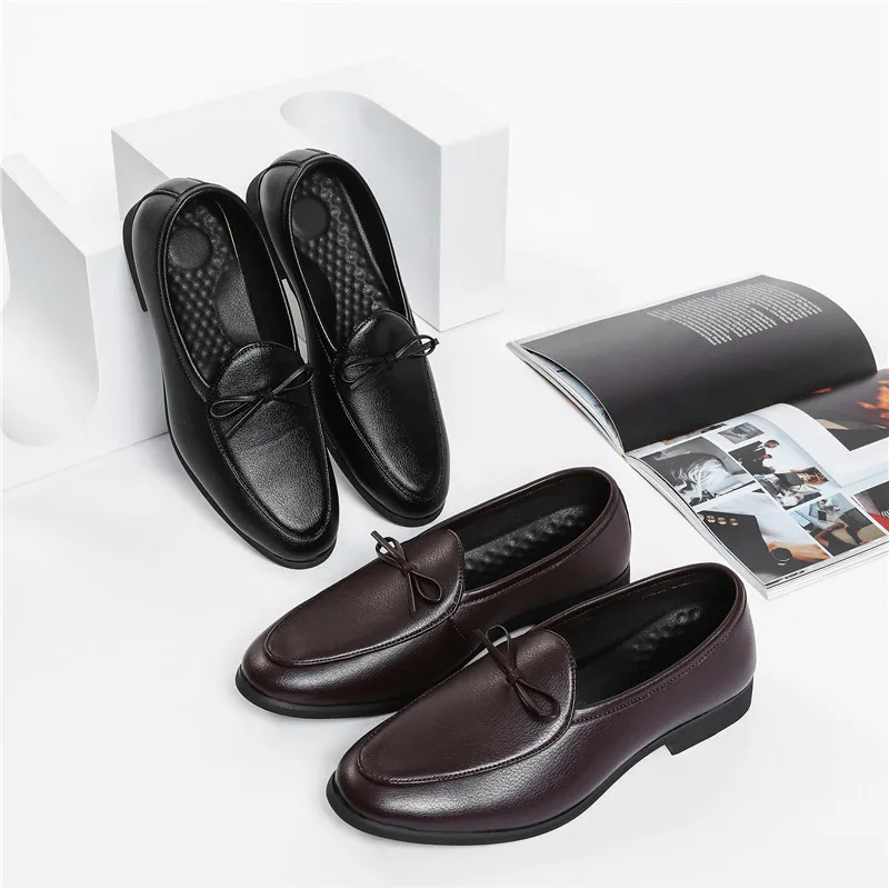

Туфли мужские с острым носком, винтажные классические лоферы из натуральной кожи, без застежки, в британском стиле, Повседневная Деловая и с...