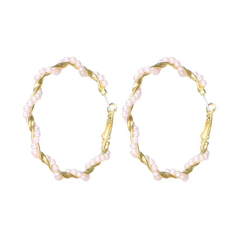 

Bettyue Exquisite Round Appearance Earring With Entangle Pearl Decoration Jewelry Women&Girls Fashion Party Noble Ornament