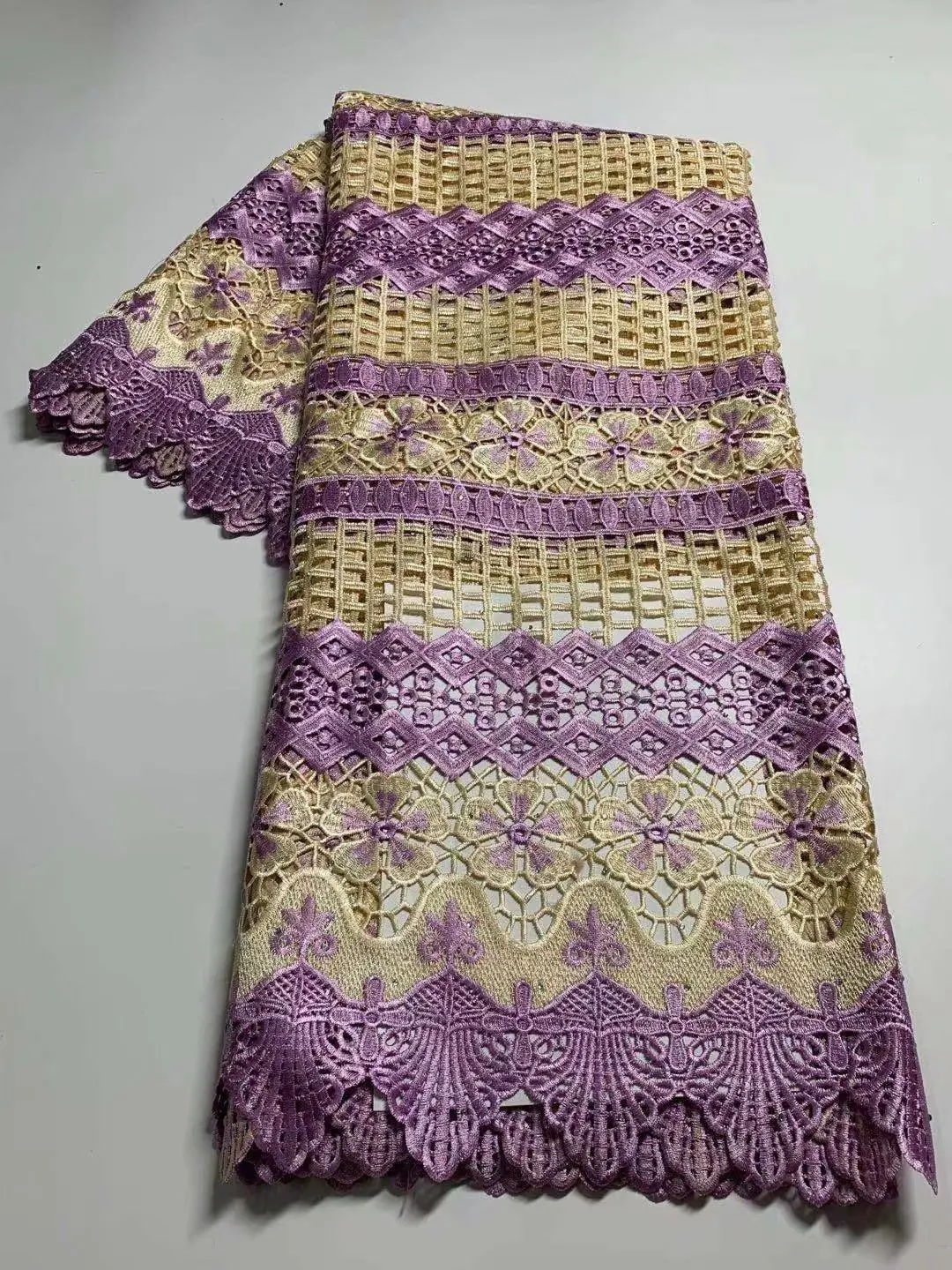 

African Lace Fabric 2021 New Design Guipure Cord Lace Fabric High Quality Nigerian Mesh Tulle Lace Fabric For Wedding Dress