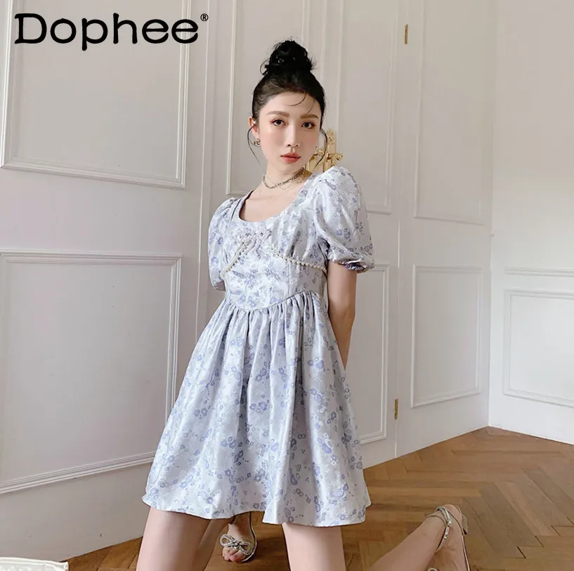 

Платье для девочек с серебристым цветочным принтом, жемчугом и бантом, элегантное короткое платье-трапеция с высокой талией, модное платье ...