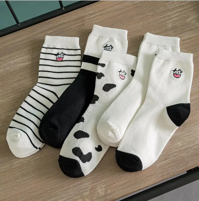 

yishine Spring Autumn Ins Black White Cartoon Cow Striped Printed Women Lovely Middle Socks for Gilr Daily 10 Pairs