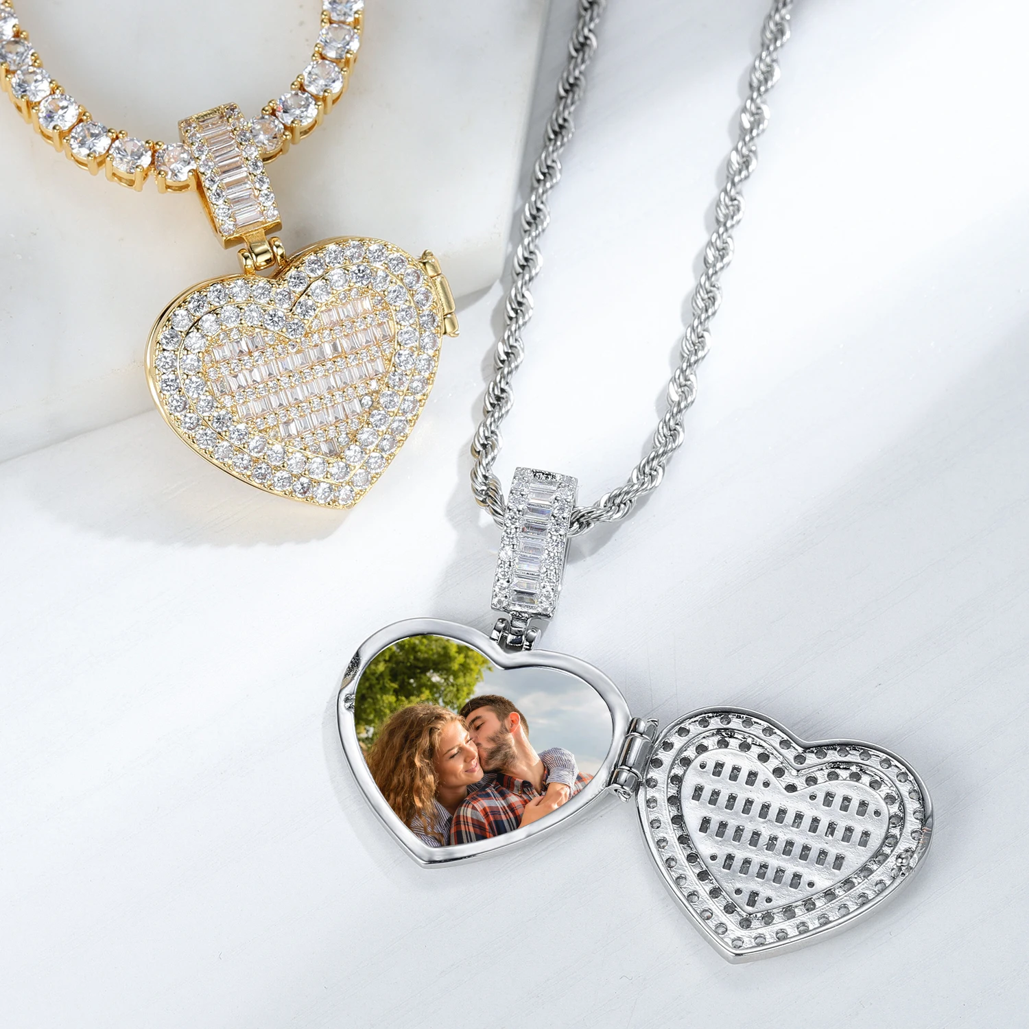 

Personalised Photo Necklace Heart Clamshell Charm Hip Hop Bling Iced Out Jewelry Solid Back Tennis Chain For Mother's Day Gift