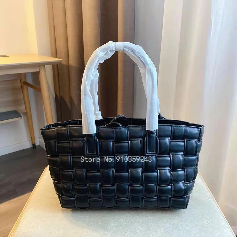 

Designer brand leather cowhide woven material popular hot style super large lady handbag shopping bag size 31CM*11CM*23CM