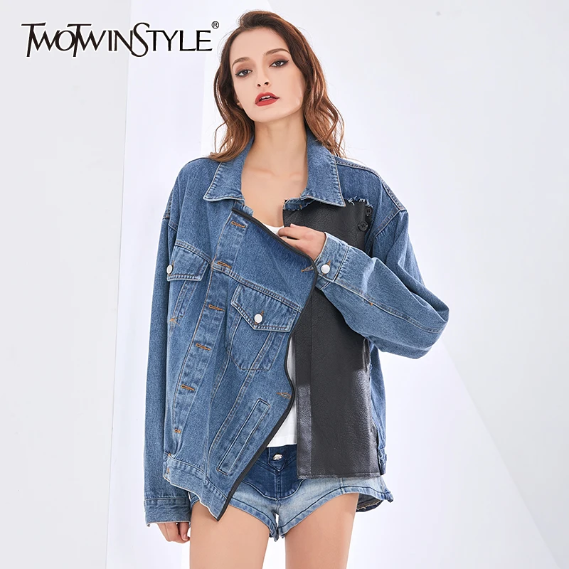 

Coats & Jackets