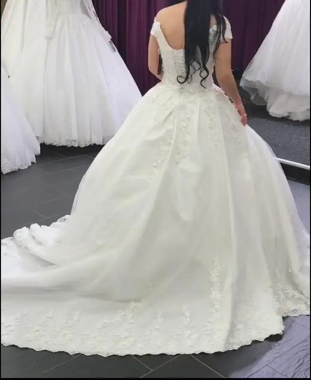 

Beaded Crystal White Ivory Satin Lace Puffy Ball Gown Wedding Dress Vestidos De Novia Floor Length Women Bridal Gown HC46
