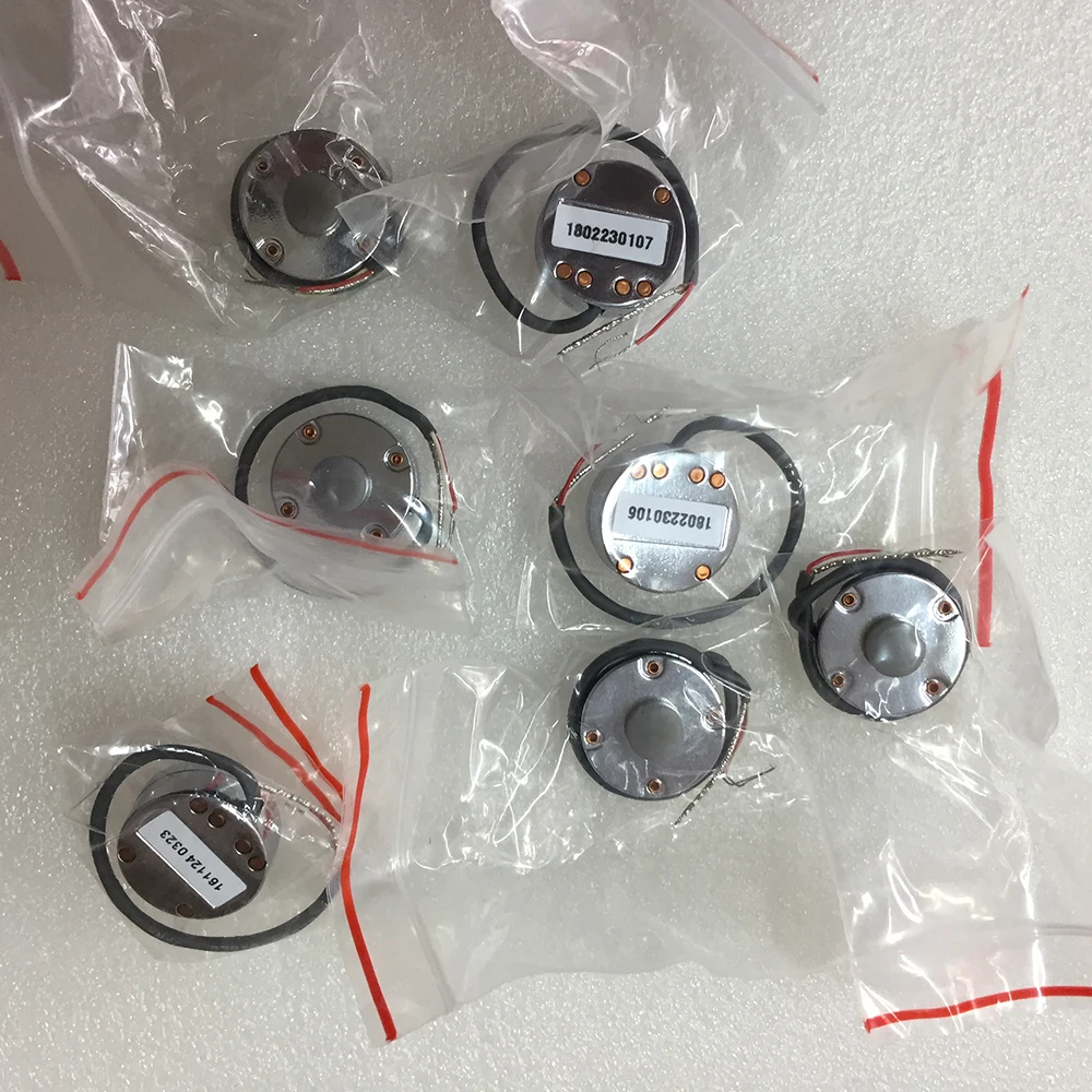 Рекомендуется электронный стетоскопический микрофон для измерения сердечного