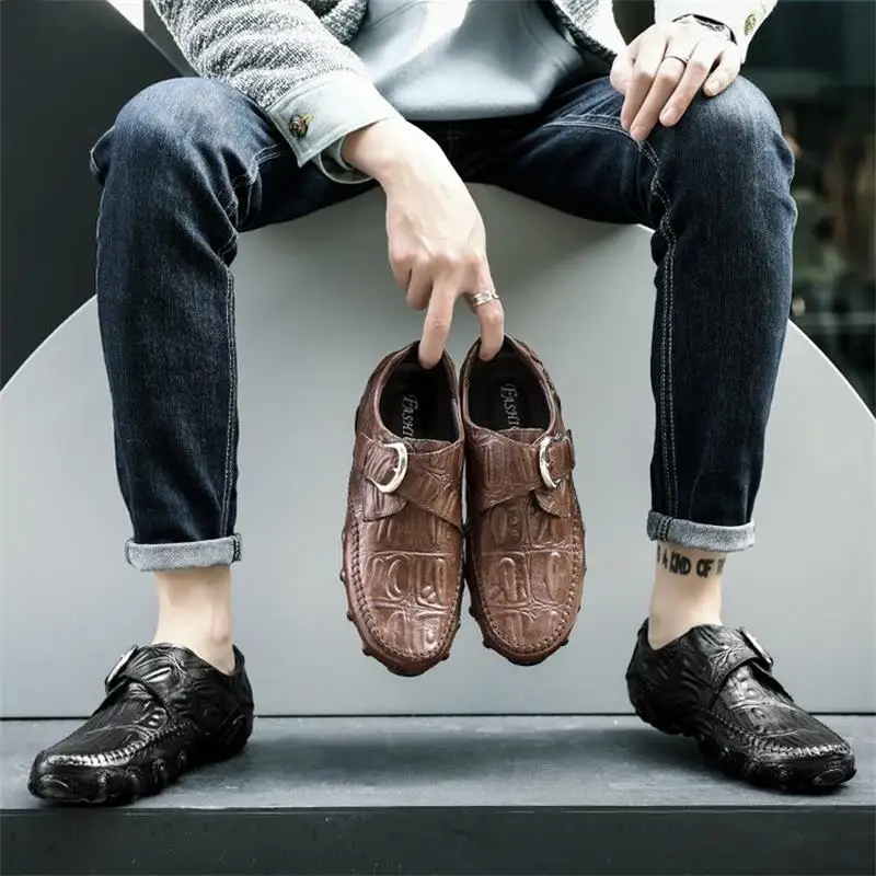

2021 Men's Leather Shoes Trend Crocodile Pattern Pea Shoes Men's Leather All-match Personality One-step Lazy Casual Shoes ZQ0233