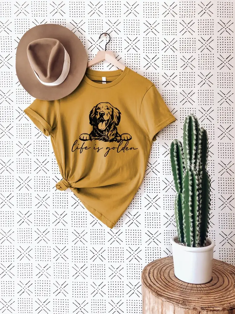 

Golden Retriever Shirt, Life is Golden, Dog shirt, Dog Mama, Fur mama tshirt, unisex shirt, t-shirt for her, mama life