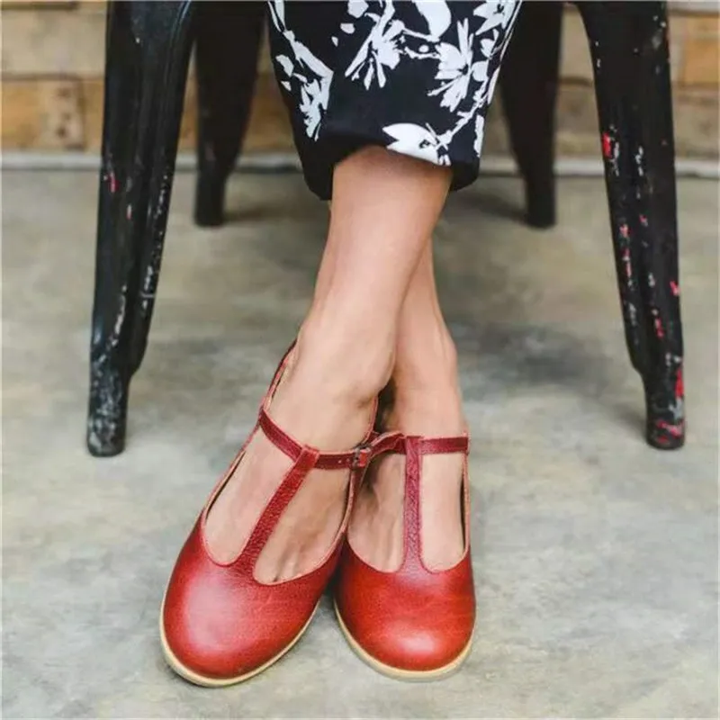 

Spring and summer women's leisure walking running sports flat large size women's shoes vulcanized shoes sandals