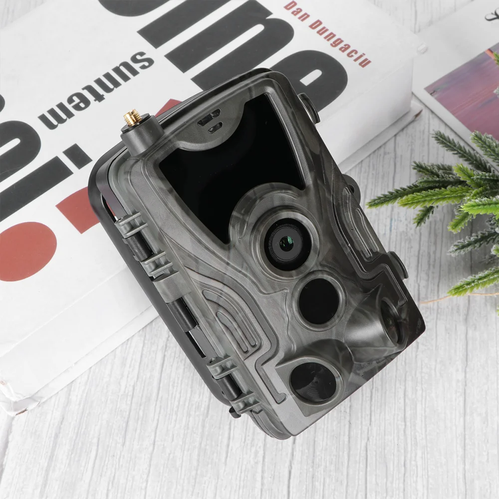 

HC-801LTE Camera 8MP 32GB Trail Cameras Night Vision Infrared Photo Traps 0.3s Wild Cam Hunter Scout (Green)