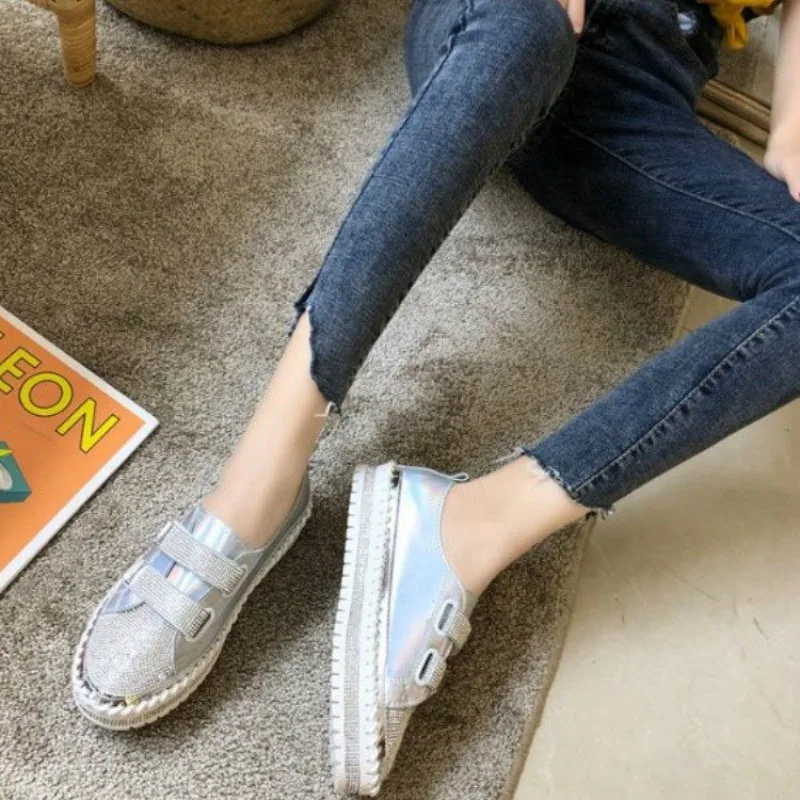 Женская Вулканизированная обувь со стразами Сезон осень Модные женские