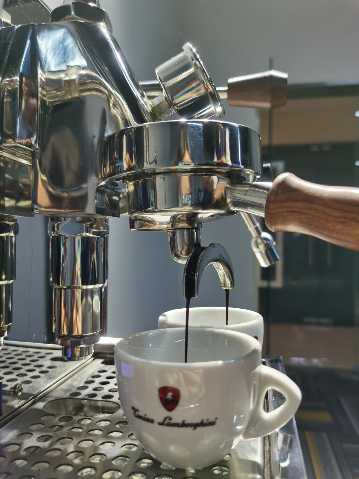 

Commercial coffee machine Cappuccino Coffee maker double group coffee machine/semi-automatic Espresso Machines