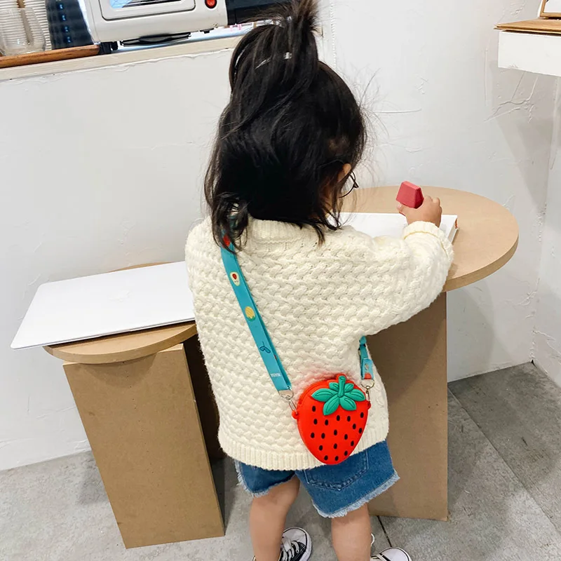 2021 New Silicone Coin Purse Bag Donuts Children Shoulder Handbag Fruit Rainbow Mini Crossbody Small Bag For Kids