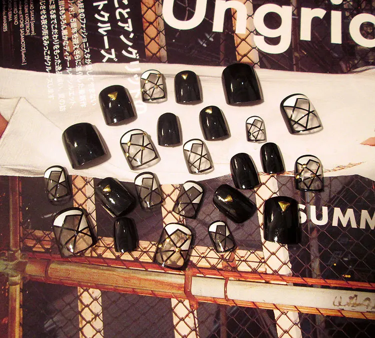 24 шт. темперамент накладные ногти для ног короткий Неил арта украшения кончиков