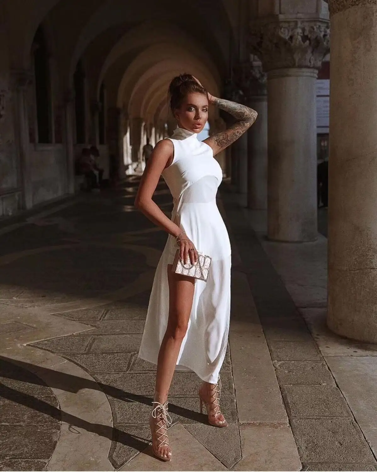 

2019 New Women white o neck sleeveless Vestidos Celebrity Evening Party Bodycon Bandage Dress