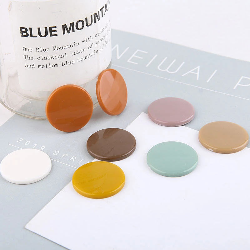 10 шт. Осенне-зимние женские однотонные серьги из смолы для девочек