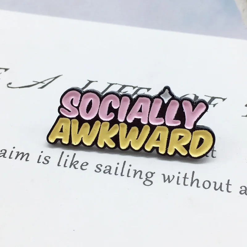 Мультяшные значки буквенные Броши для женщин креативные эмалированные булавки