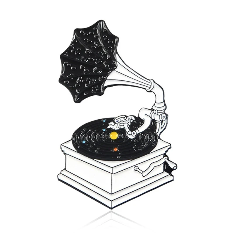 

Vintage Enamel Pins Vinyl Gramophone Brooch Personality Lapel Pin Cartoon Backpack Badge Fashion Jewelry Gift New Chest Brooch