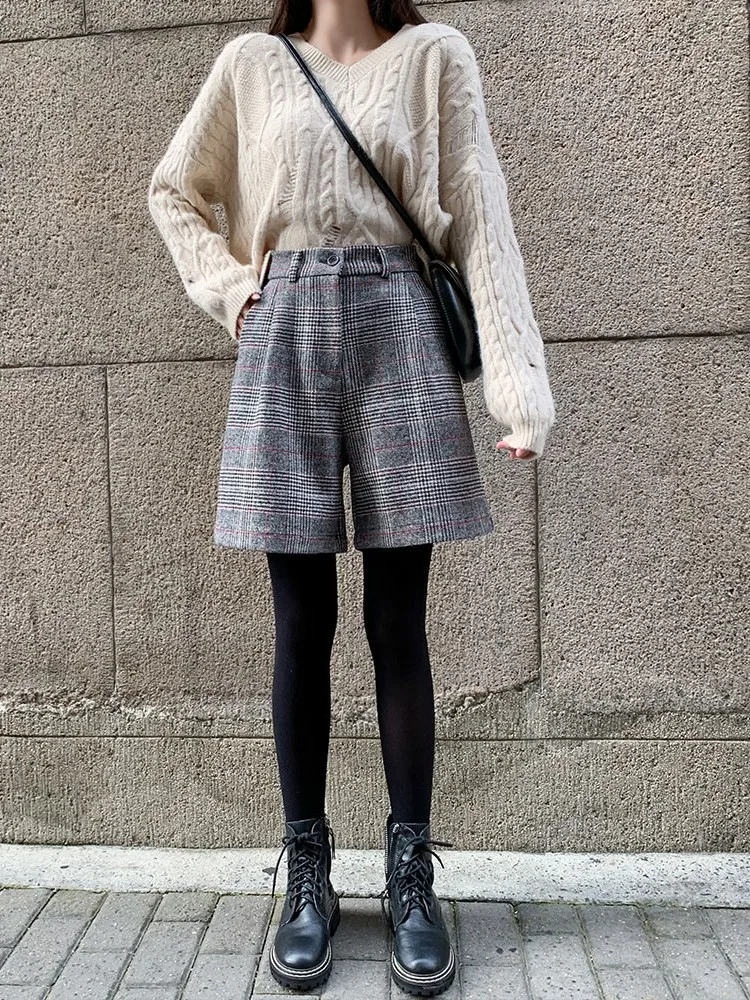 

Wool Knee Length Loose Boots Shorts Korean High Waist Plaid Wide Leg Shorts Femme Winter New Spring Half Long Wool Shorts Women