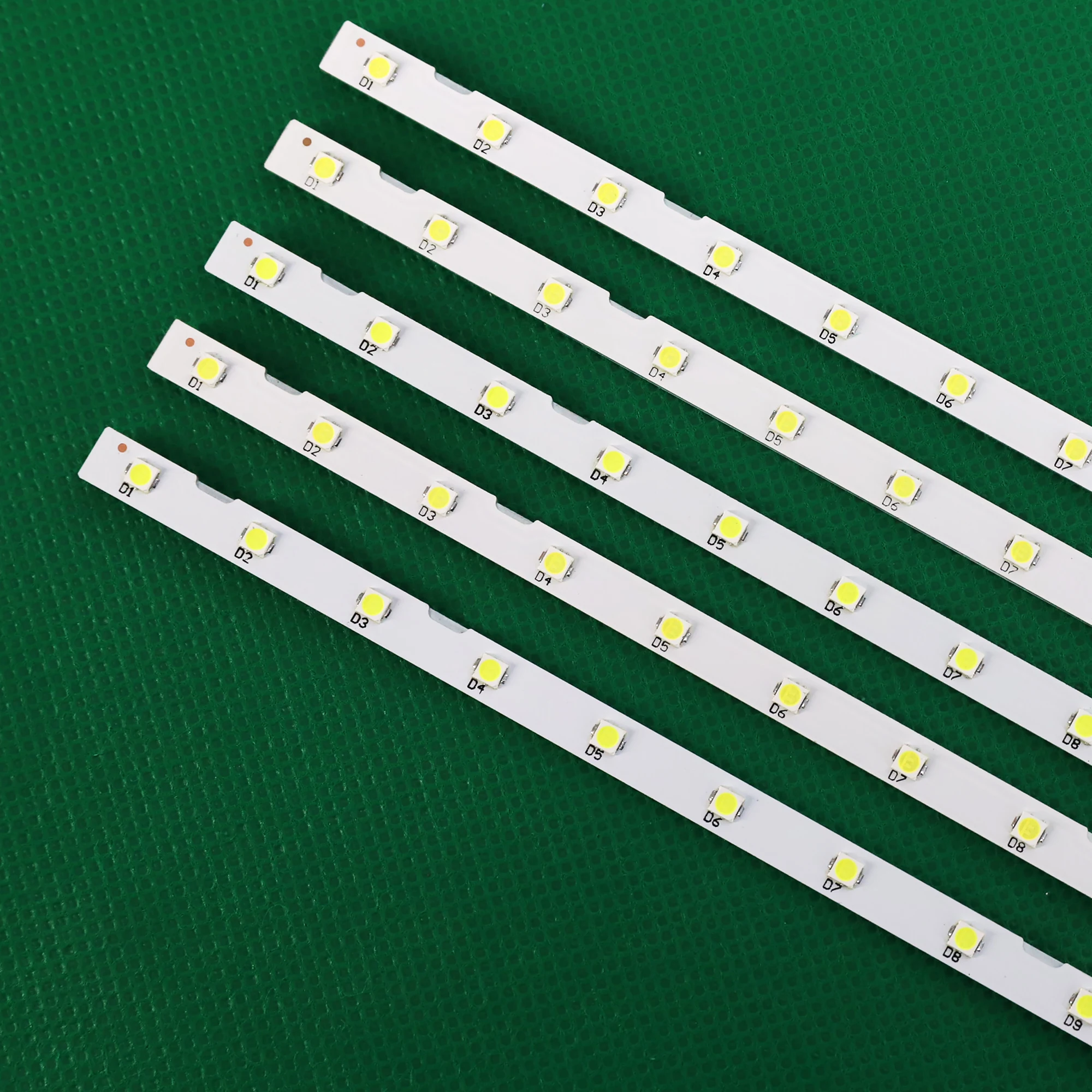 Рисунок 2 - Фонарь подсветки для UE55NU7100