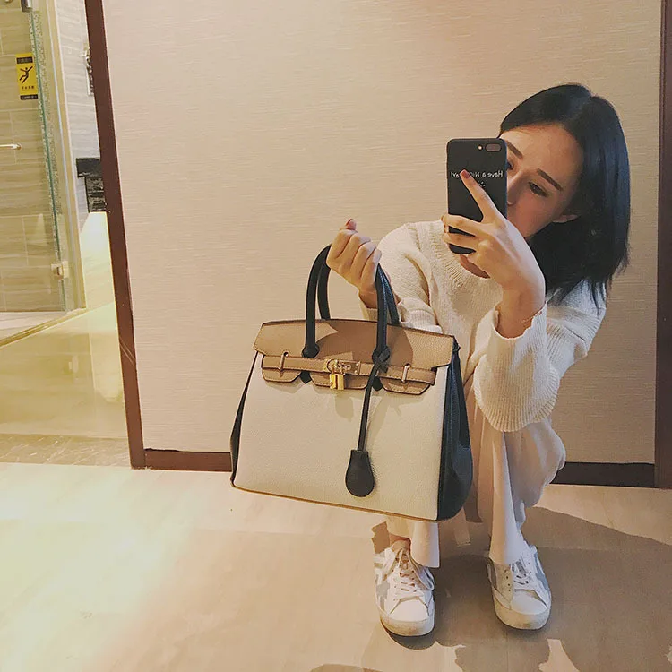 

Luxury Brand Fashion Plaid Ladies Handbag Versatile Shoulder Messenger Bag Mother Big Tote Bags Hot Sale Crossbody Bags XBL1462