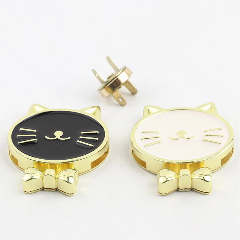 

5 Pcs White And Black Epoxy Cat Lock Cat Head Lock With Magnetic Button Lock Women DIY Bag Lock Handbag Hardware Accessories
