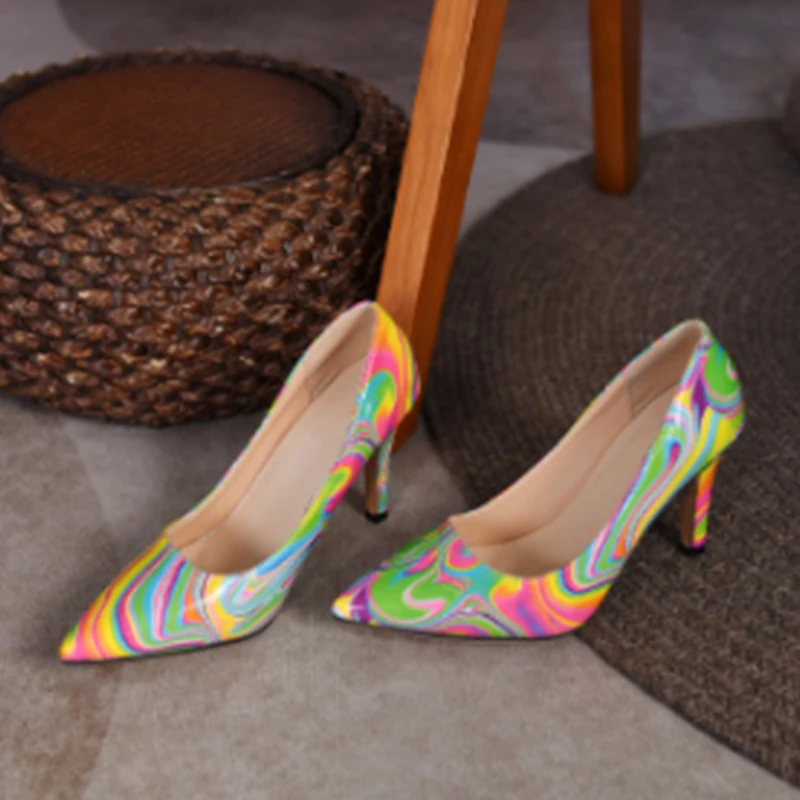 2021 scarpe da donna con tacchi alti sottili di colore misto moda femminile Sexy Stiletto festa di nozze scarpe singole poco profonde versatili Plus Size