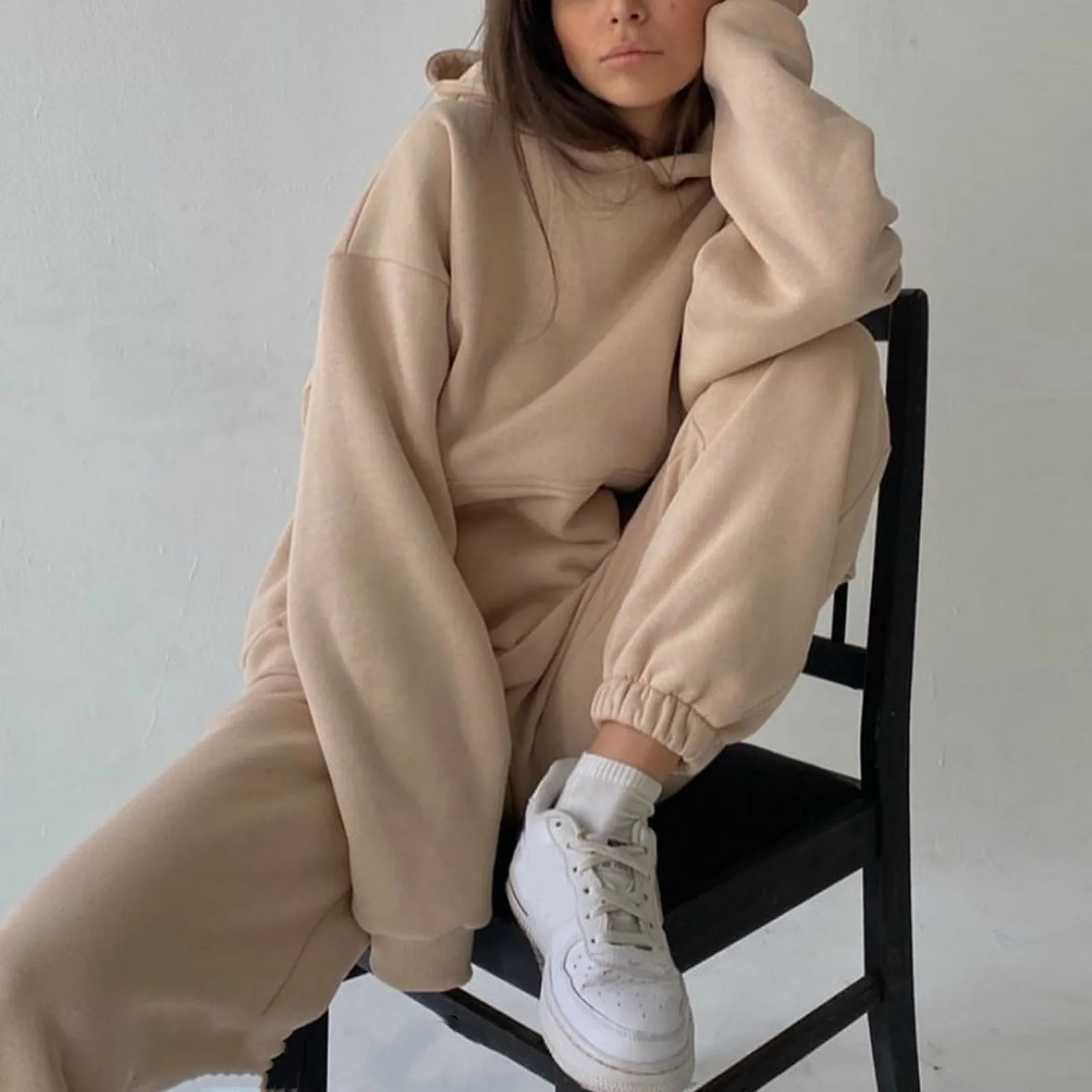 

Women Tracksuits Solid Long sleeve Hoodie and Sweatpants Two Piece Set Autumn Winter Sportswear Tracksuit vetement femme 2021