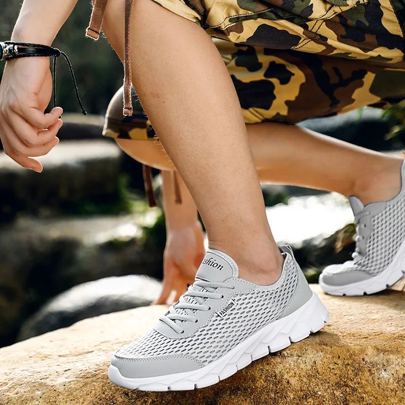 

Summer Casual Men's Shoes Breathable Mesh Shoes Fashion Mens Sneakers Couple Lightweight Sports Flat Shoes Plus Size 35-48
