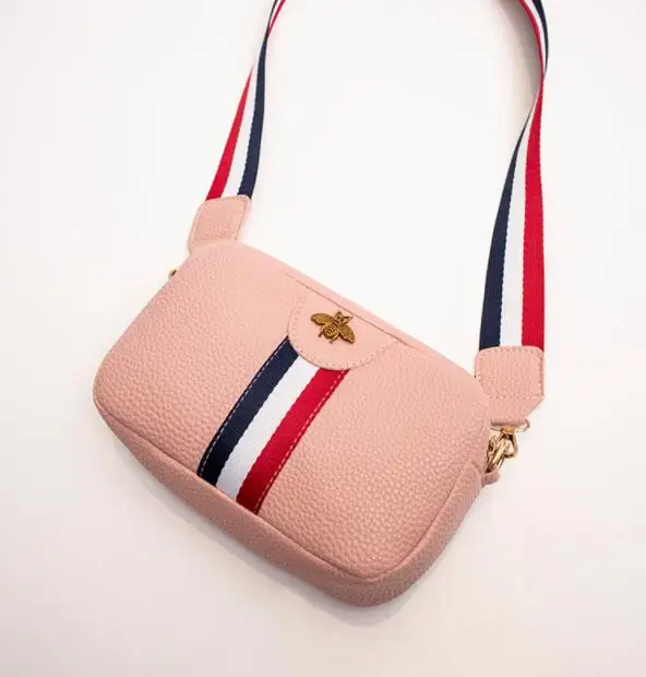 Женская сумка через плечо винтажная женская мессенджер маленькая розовая