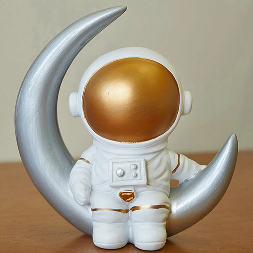 

Home Desk Decoration Living Room Sculpture Statues Small Cake Topper Resin Miniature Gift Nordic Astronaut Figurine Cute Office