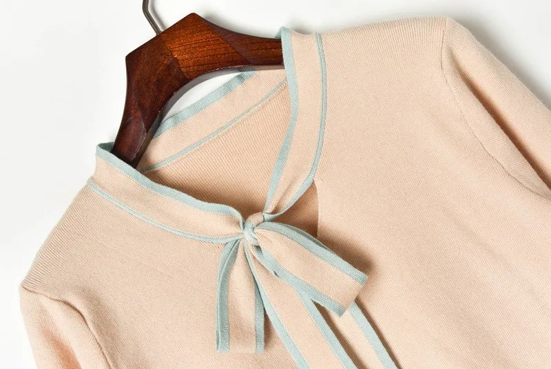 Женский вязаный свитер на шнуровке с бантом Полосатая юбка костюм из двух частей