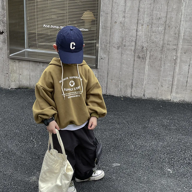 

Boys Hooded Sweatshirt Autumn and Winter Children's Baby Fleece-Lined Hoodie Loose Japanese Style Boys Handsome Top Korean Style