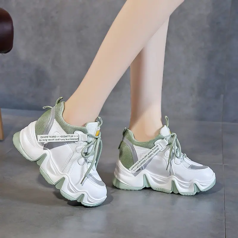 Сетчатые дышащие кроссовки визуально увеличивающие рост Женские на платформе и