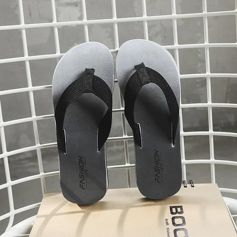 

New Korean fashion flip-flops summer indoor and outdoor clip feet exposed toe beach slippers manufacturers direct supply