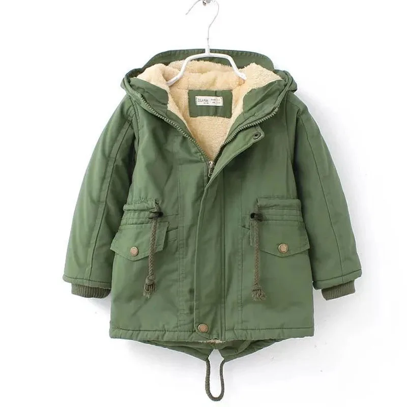 Детская зимняя куртка с капюшоном в европейском стиле | Мать и ребенок