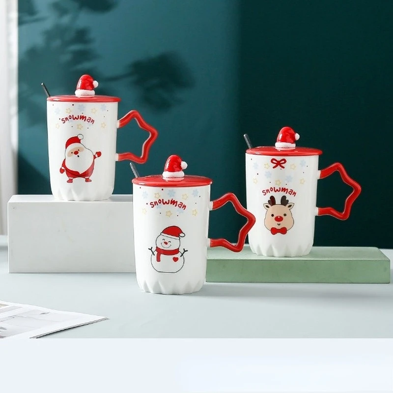 

Creative Christmas Gift Mug with Lid Spoon Lovely Elk Ceramic Cup Milk Coffee Cup for Male and Female Students