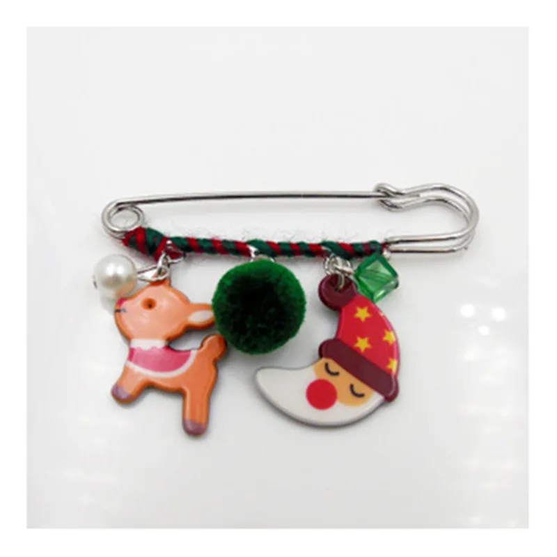 

Christmas Accessories New Lovely Elk Sled Dog Cartoon Fun Winding Brooch Badge Pin Decoration