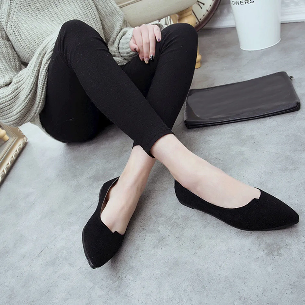 Женские туфли на плоской подошве новинка 2019 женские удобные с острым носком