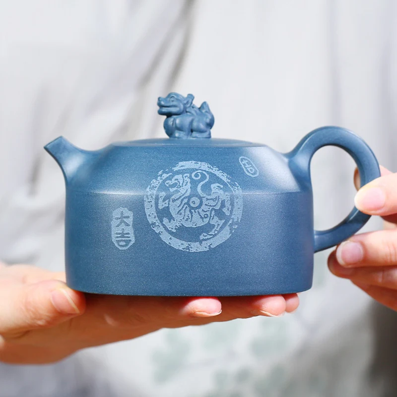

300ml Creative Teapot Yixing Purple Clay Pot Famous Handmade Tea Kettle Chinese Kung Fu Tea Set Teaware Decoration Collection