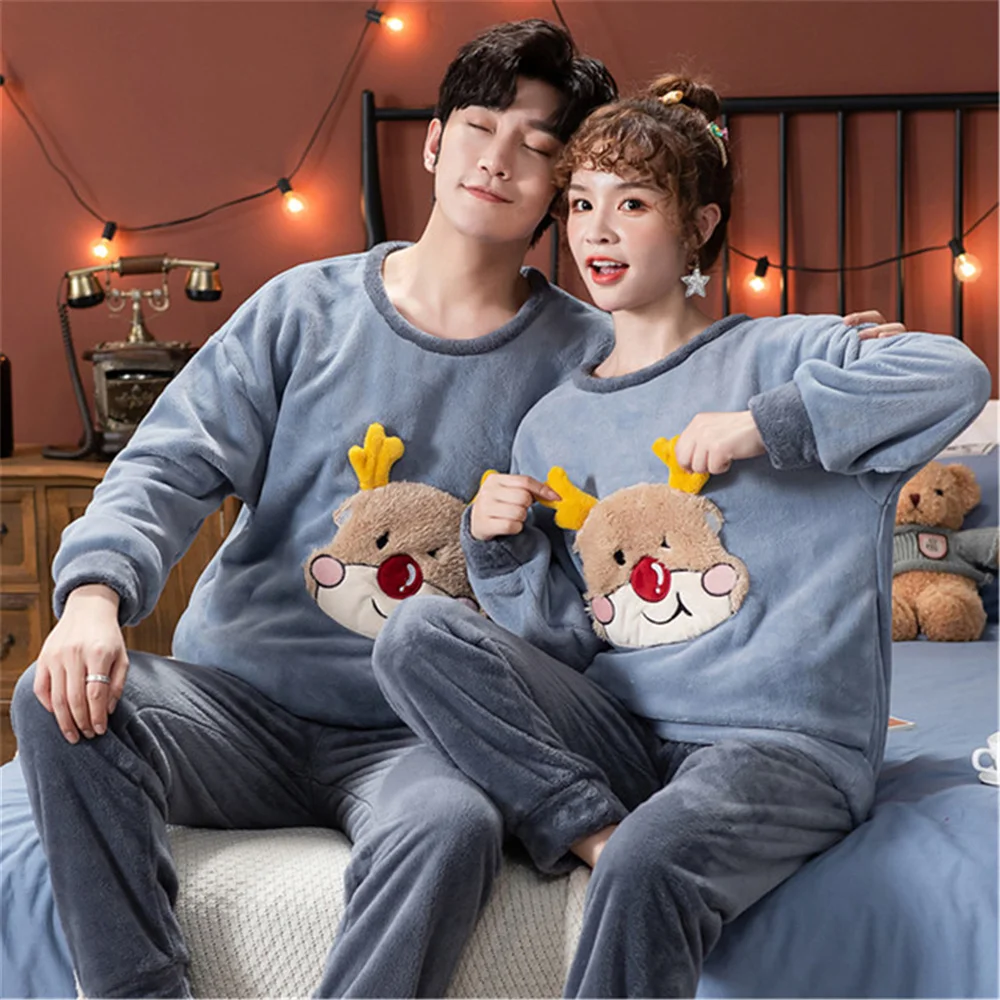

Couple Pijamas Sets Coral Fleece Soft Winter Striped Polyester Sleepcoat & Trousers Men Women Home Clothings Sleepwear Lovers