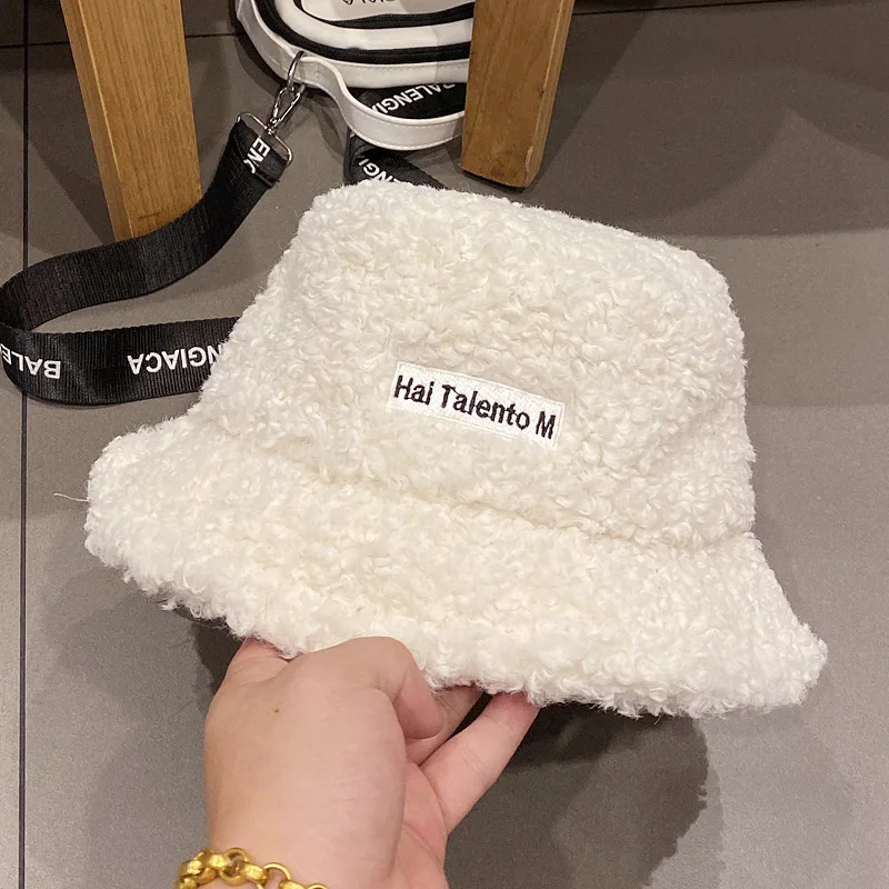 

Autumn Winter Women Letter Bucket Hat Girls Velvet Warm Ear Protector Fisherman Hat Outdoor Travel Fashion Panama