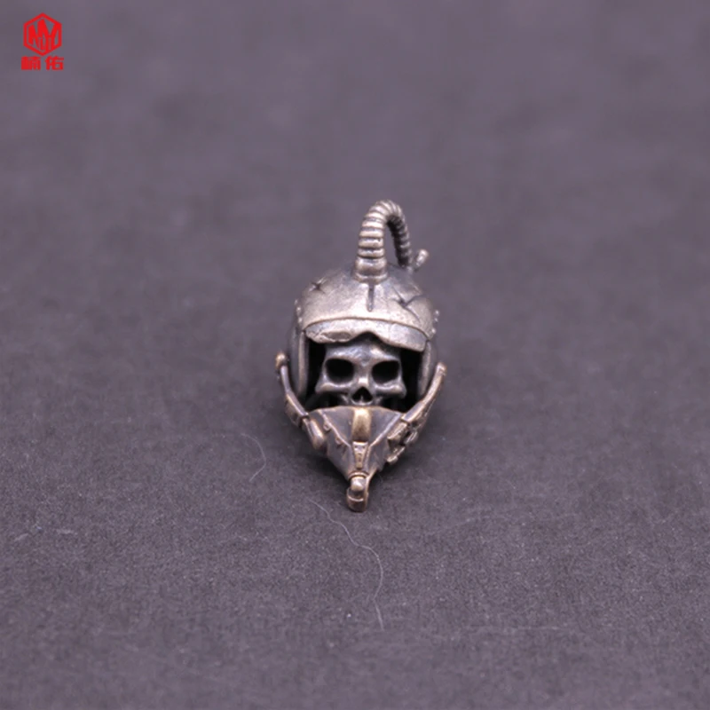 

1PCS Retro Skull Warrior Paracord Knife Beads EDC Outdoor Tool Lanyard Flashlight Parachute Rope DIY Jewelry