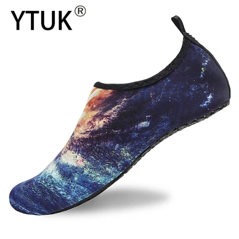 

Men Large Size Slip-On Barefoot Aqua Shoes Unisex Breathable Summer Water Swimming Shoes Diving Yoga Beach Wading Sneakers Women