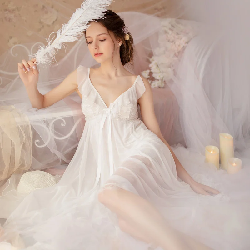 

Fairy Retro Wind Sweet Princess Nightwear Spring and Summer Nightdress Lace V-collar Housewear Nightgowns Sleepshirts