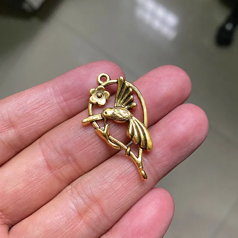 

18Pcs 36x21mm Humming Bird Connector Charms Pendants Antique Gold Tone Jewelry Making DIY Bracelet Necklace Handmade Craft