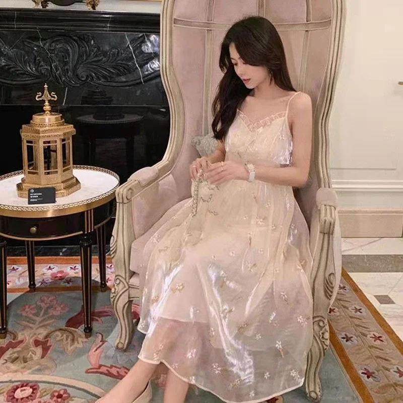 Женское платье с блестками Heydress элегантное милое миди на бретельках пикантное