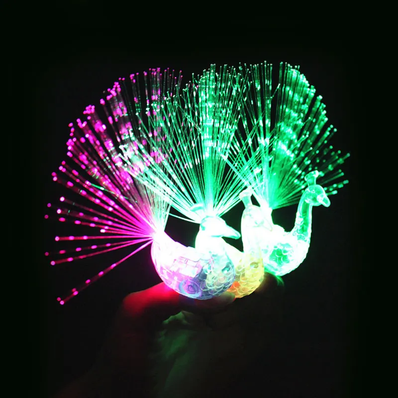 3 шт. павлиний палец огни Цвет хвост креативный люминесцентный маленькие игрушки