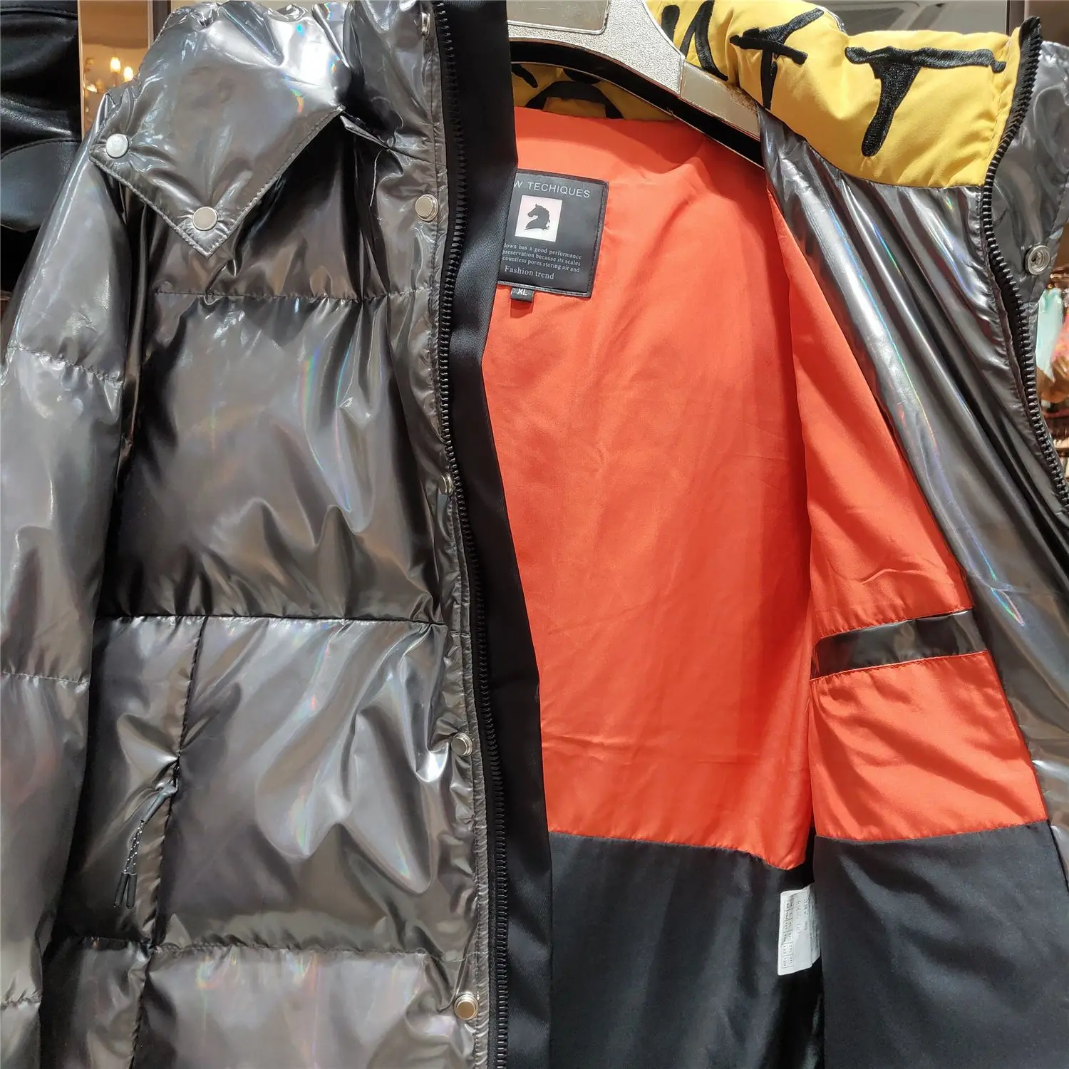 Пуховик мужской зимний глянцевый на 2021 пуху белой утки верхняя одежда