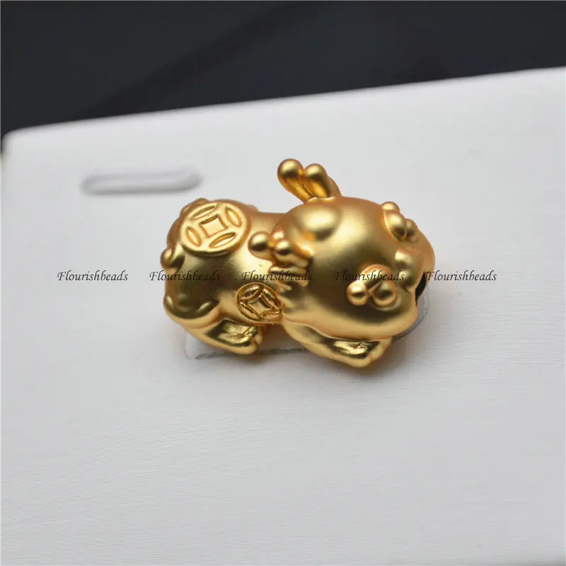 

Anti-rust Nickle Free 3mm Big Hole Gold Plated Super Cute Chinese Pixiu Baby Shape Beads Fashion Jewerly Makings Fit Bracelet